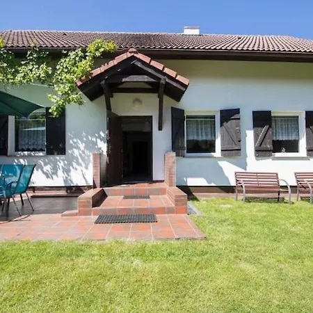 Comfortable With A Private Garden بيت للعطل لوبيتاتو